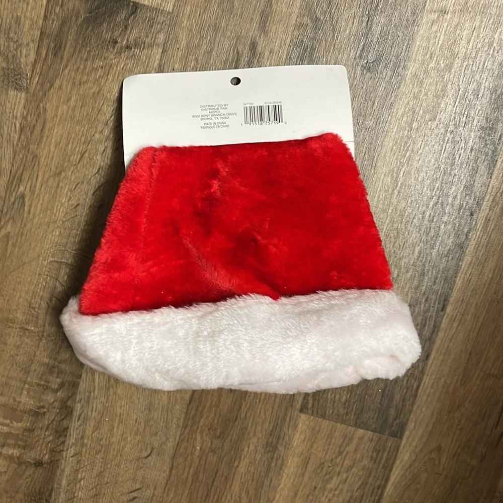Santa hat - Picture 2 of 2